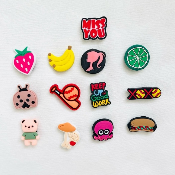 Croc Charms Jibbitz Set of 13 new - Picture 1 of 1